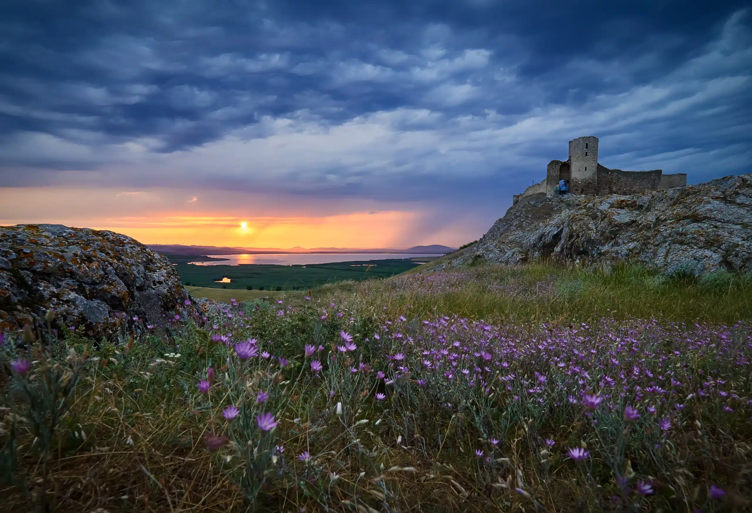 Cetatea Enisala la apus