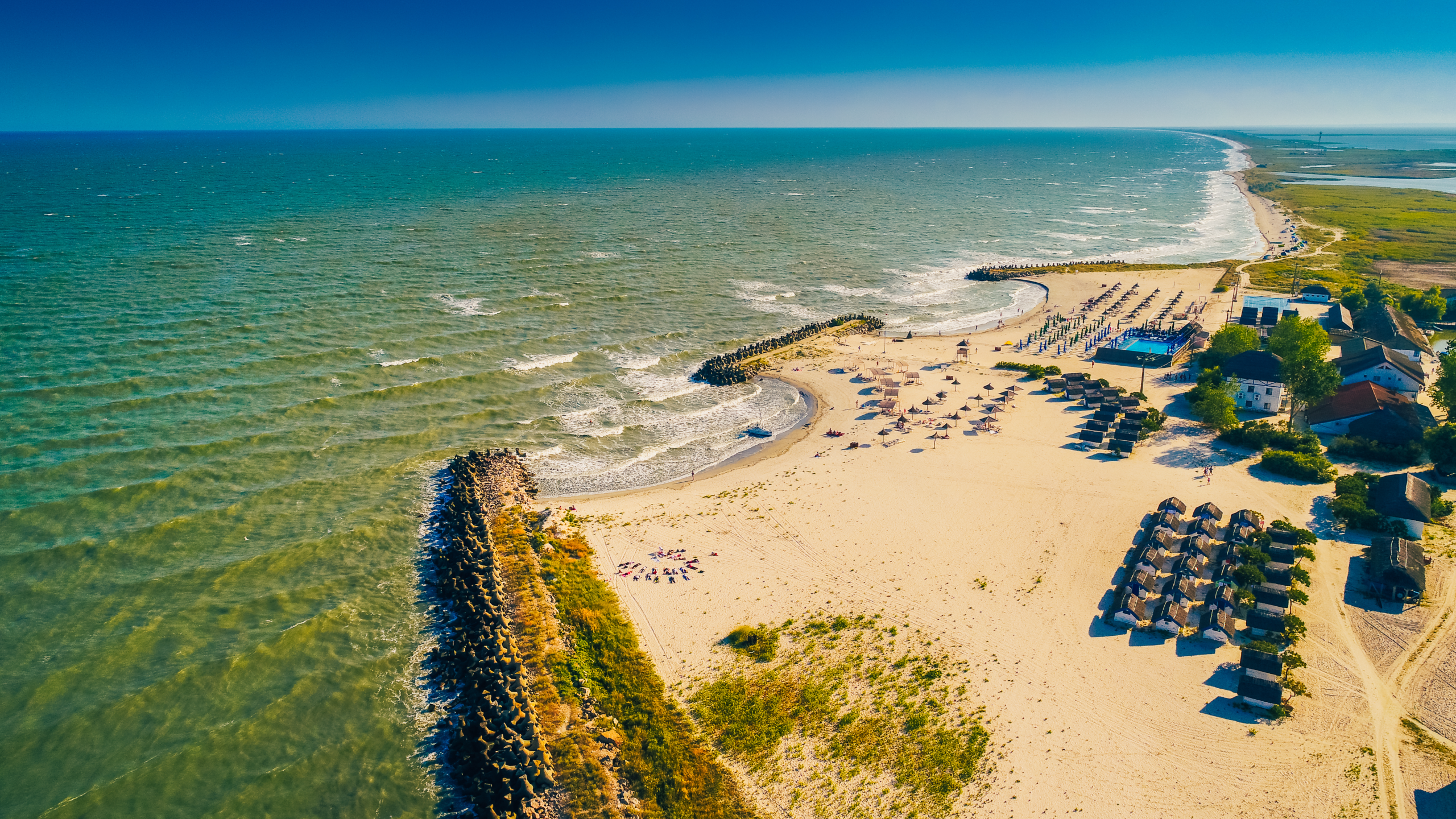 Plajă la Gura Portiței